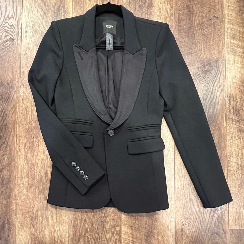 Smythe Les Vestes Black Tuxedo Blazer NWOT Size 4😍😍😍